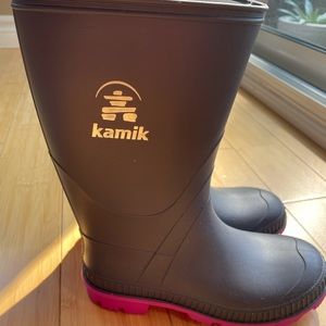 Kamik rain boots